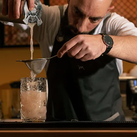 ميركوره شنترو فندق